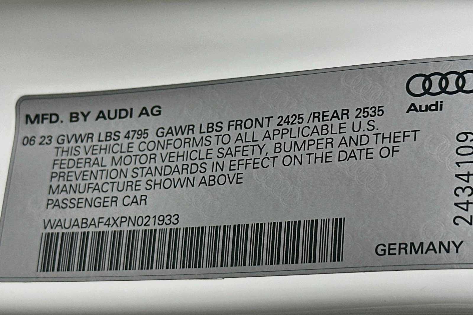 Used 2023 Audi A4 2.0T Premium AWD/4WD image 24