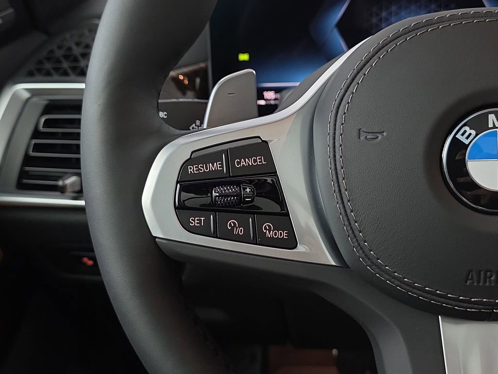 New 2026 BMW X5 xDrive40i w/ M Sport Package image 17