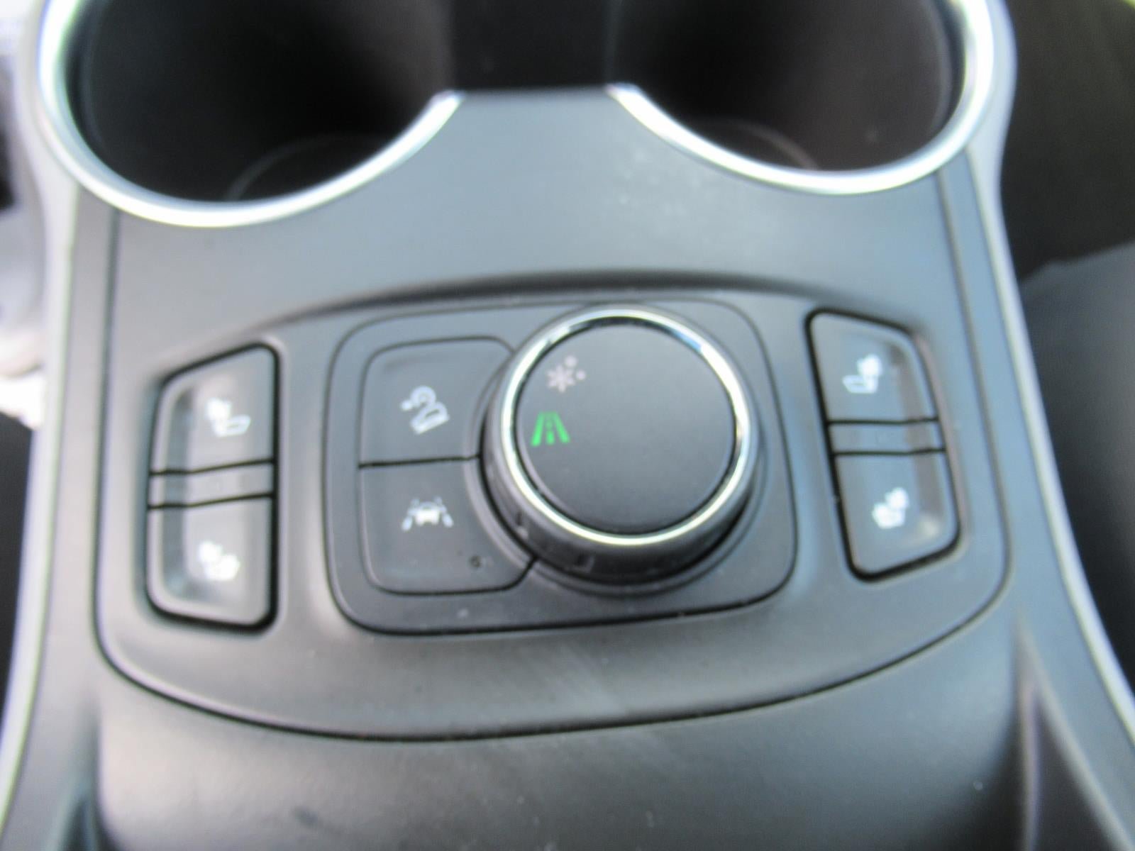 Used 2018 GMC Terrain SLT w/ Preferred Package FWD image 19