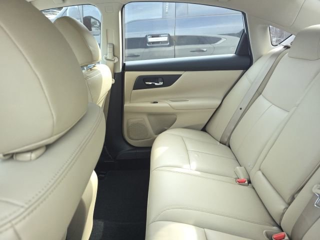 Used 2017 Nissan Altima 2.5 S w/ Power Driver Seat Package FWD image 10