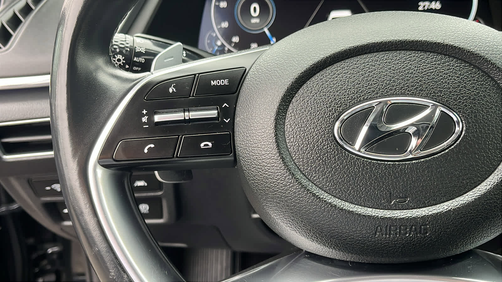 Used 2020 Hyundai Sonata Limited FWD image 12