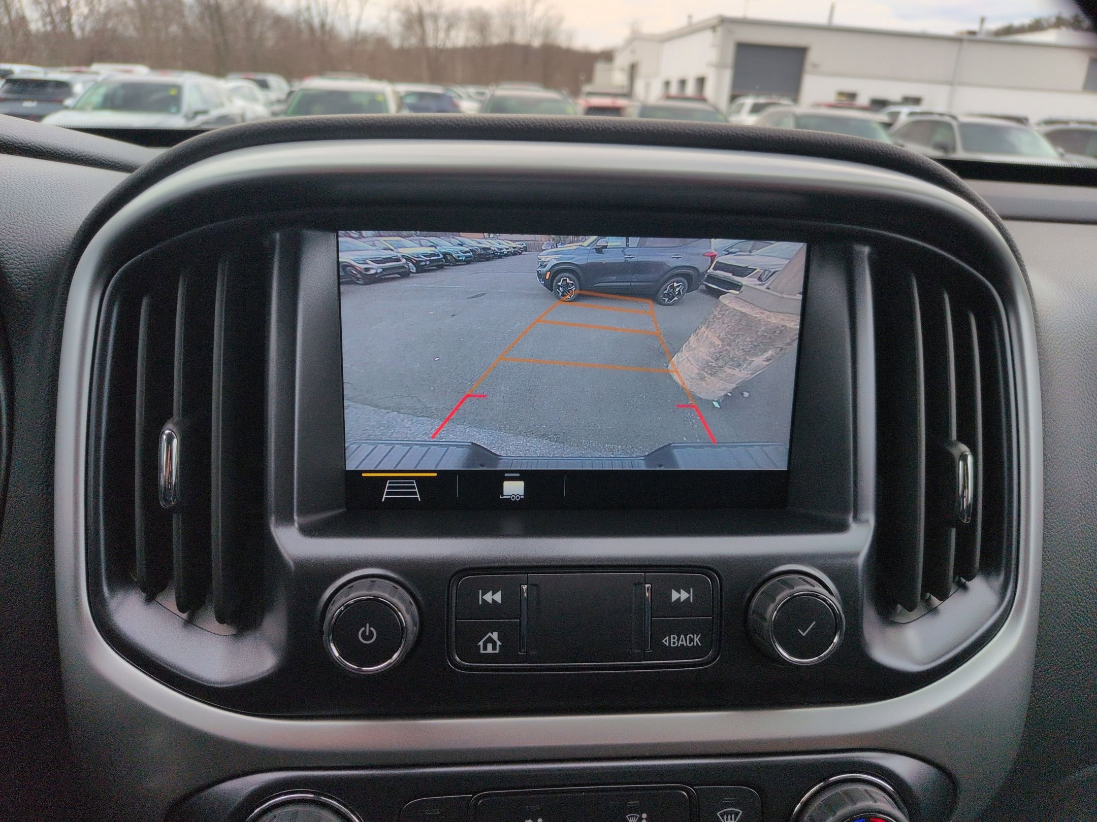 Used 2021 Chevrolet Colorado ZR2 w/ ZR2 Dusk Special Edition image 11