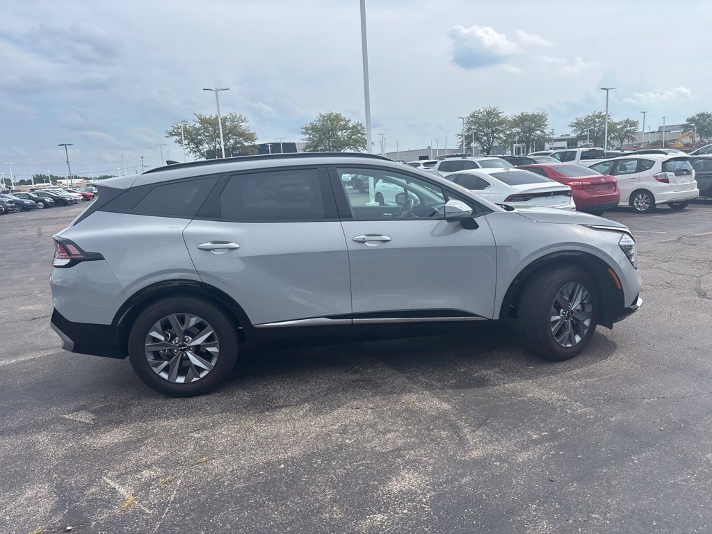 Certified 2025 Kia Sportage SX FWD image 6