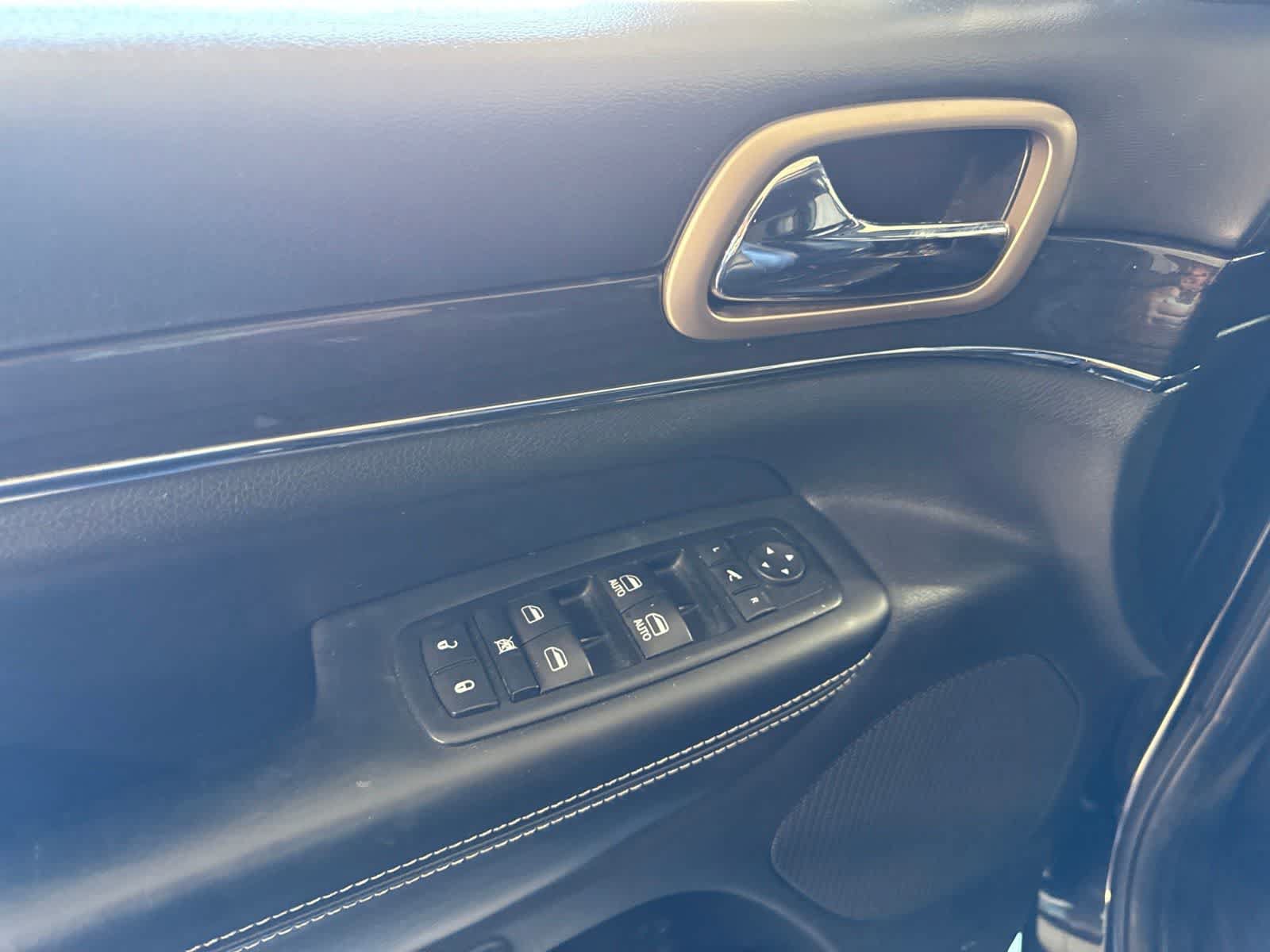 Used 2016 Jeep Grand Cherokee Overland RWD image 17