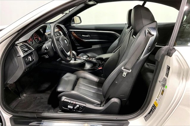 Used 2020 BMW 430i xDrive Convertible w/ Convenience Package image 25