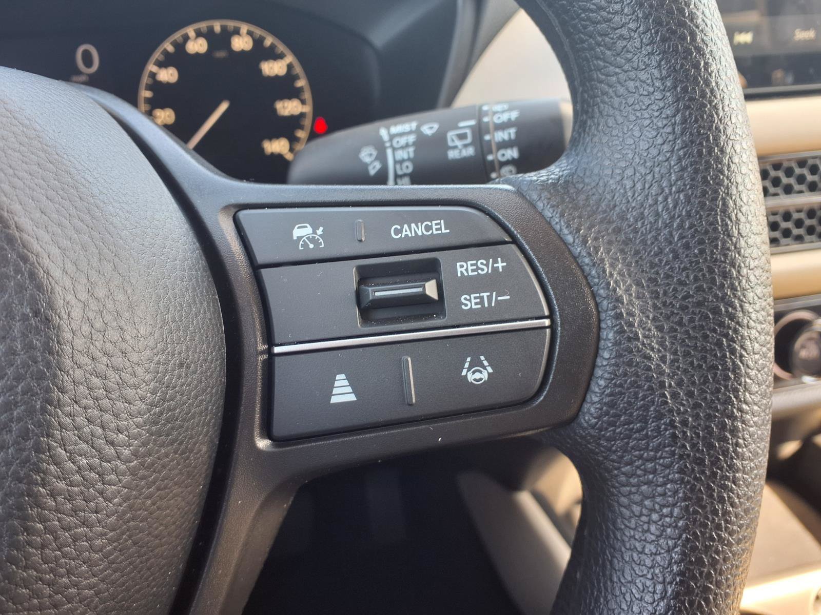 Certified 2027 Honda HR-V LX image 16