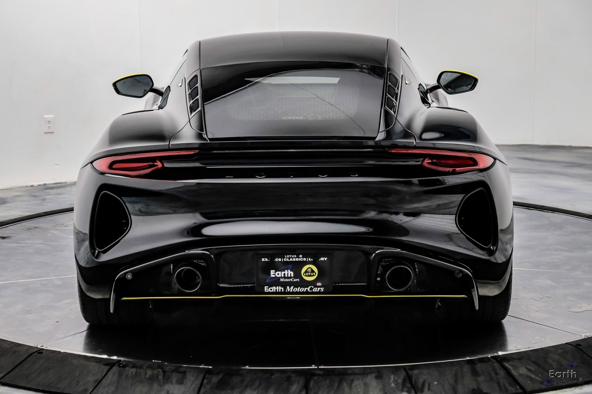 New 2026 Lotus Emira SE image 16