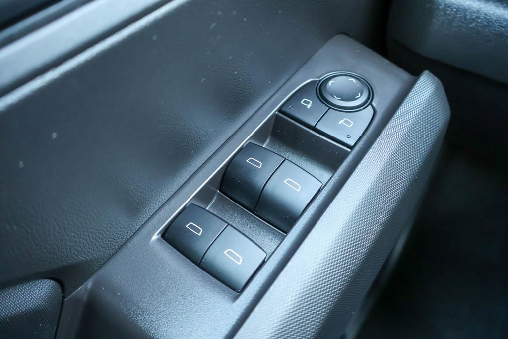 Used 2025 Chevrolet Colorado W/T image 17