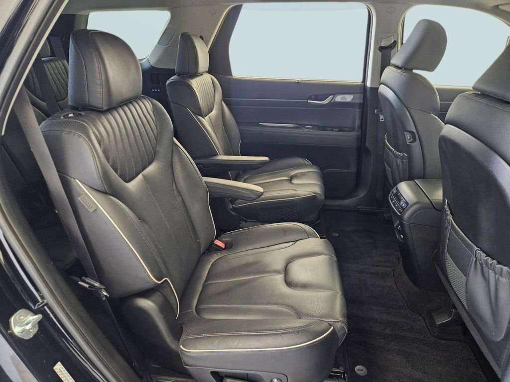 Used 2023 Hyundai Palisade Limited image 29