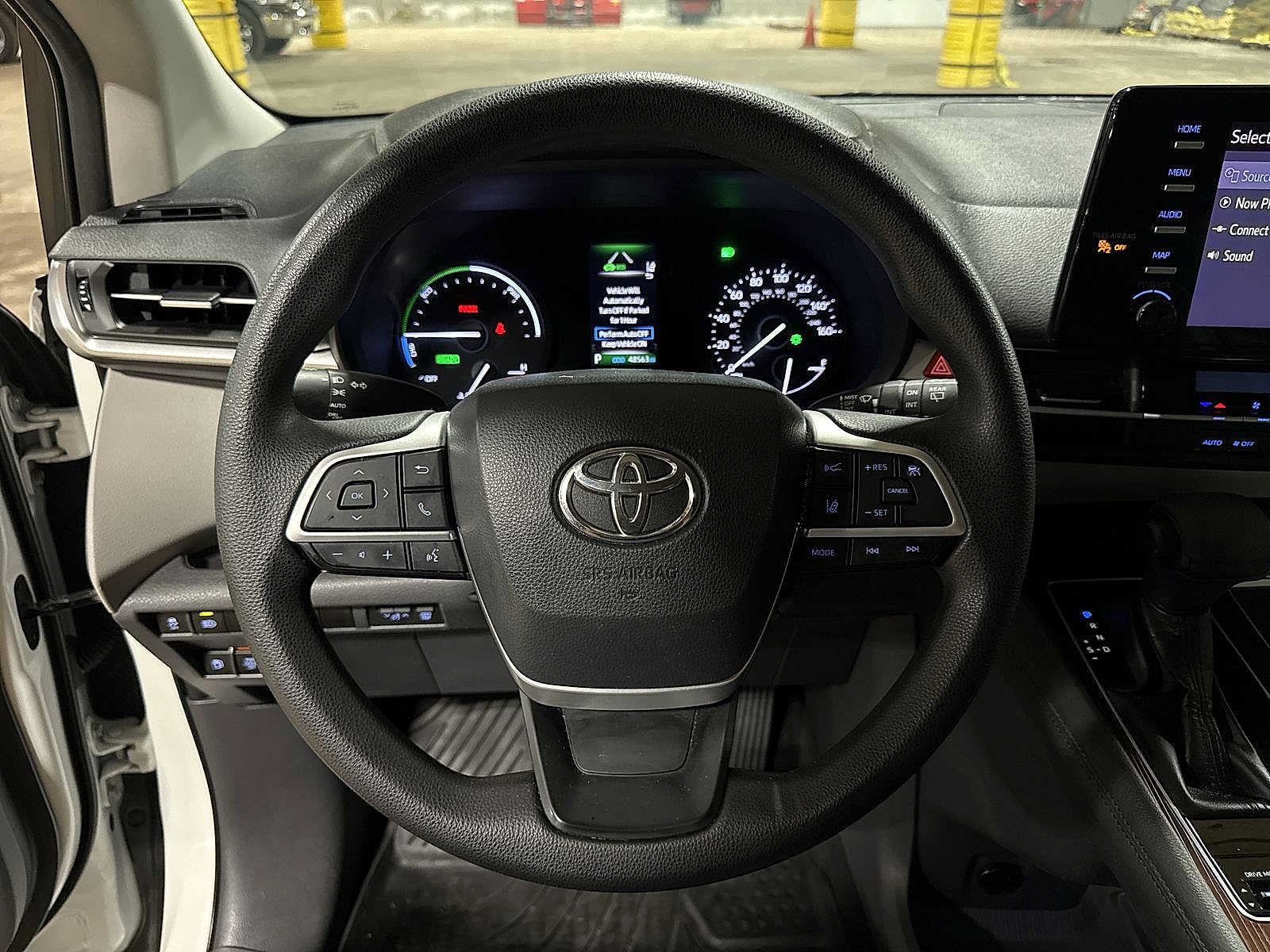 Certified 2021 Toyota Sienna LE AWD/4WD image 19