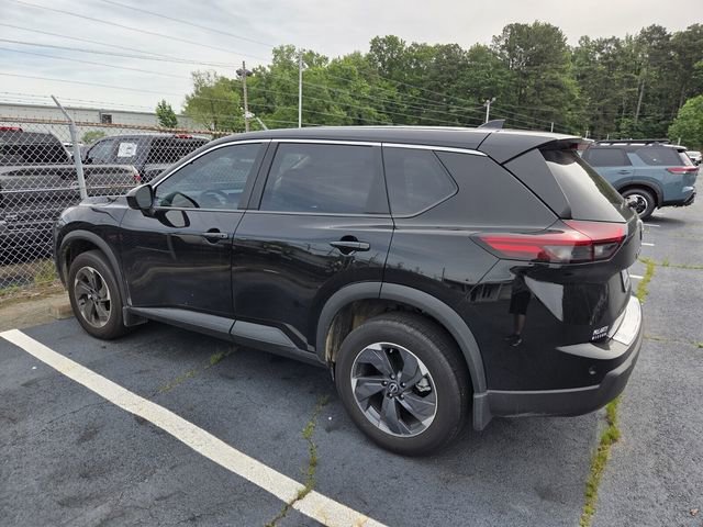 Used 2025 Nissan Rogue SV FWD image 9