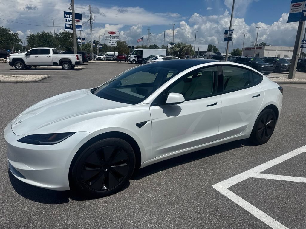 Used 2025 Tesla Model 3 Long Range RWD image 1