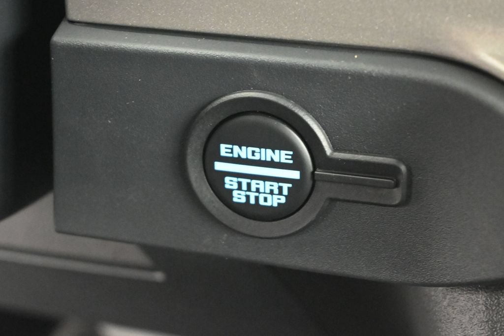 New 2026 Ford Bronco Outer Banks AWD/4WD image 13