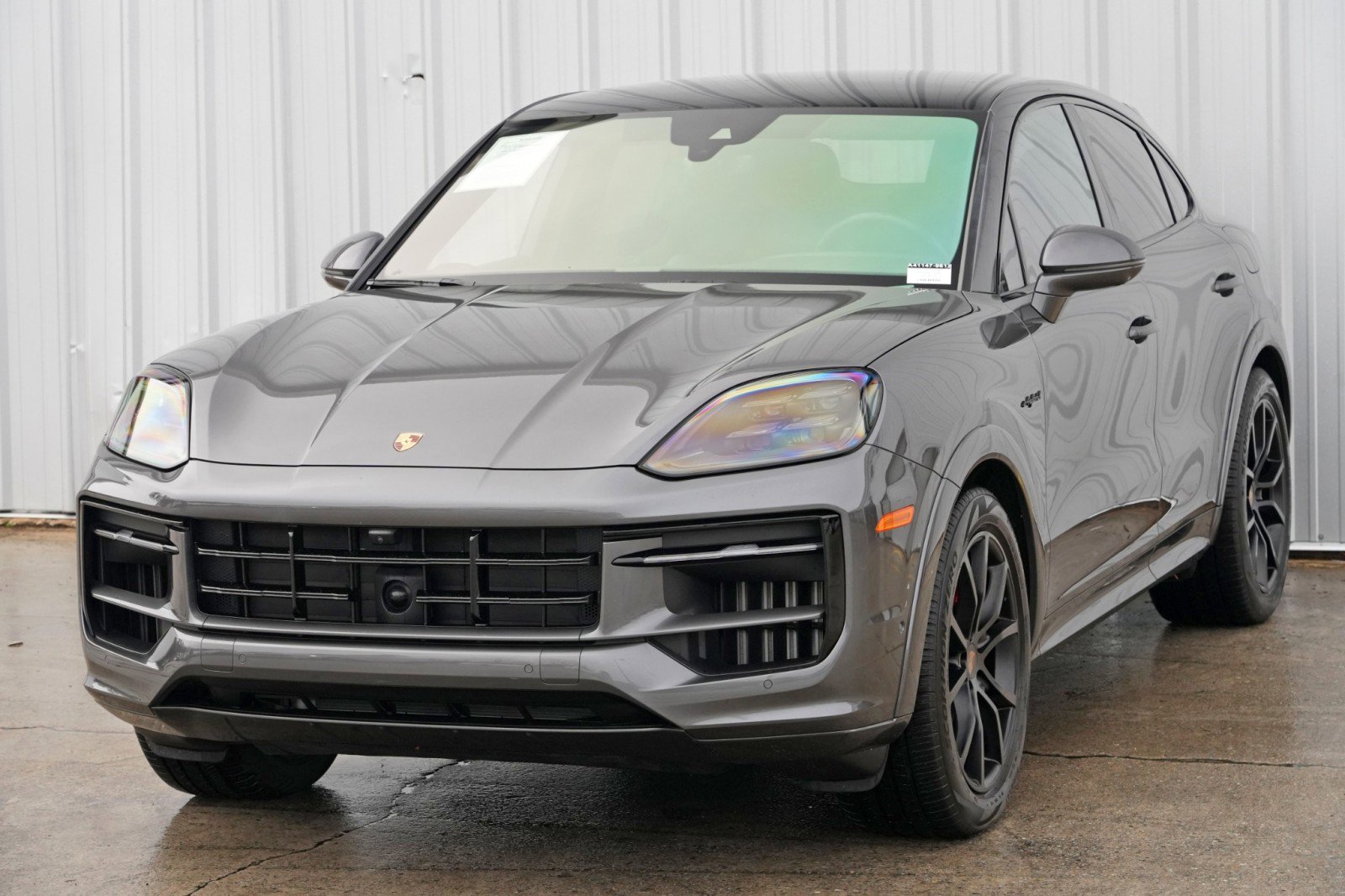 Used 2025 Porsche Cayenne S image 51
