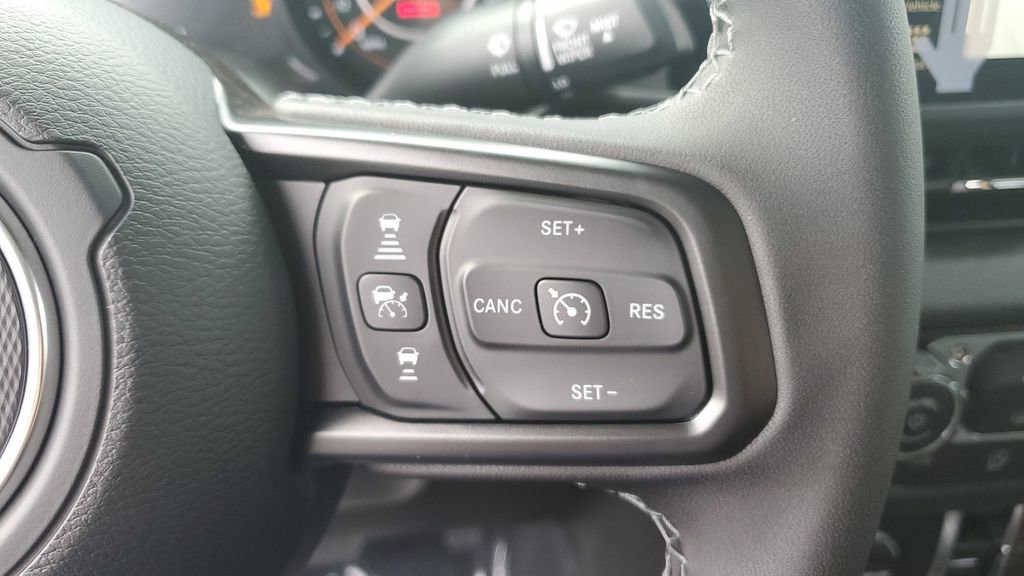 New 2026 Jeep Gladiator Sport image 30