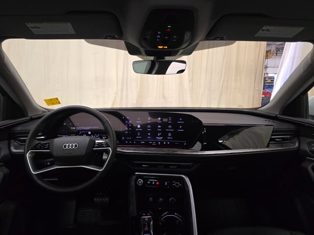 Used 2025 Audi Q5 Premium Plus w/ Premium Plus AWD/4WD image 32