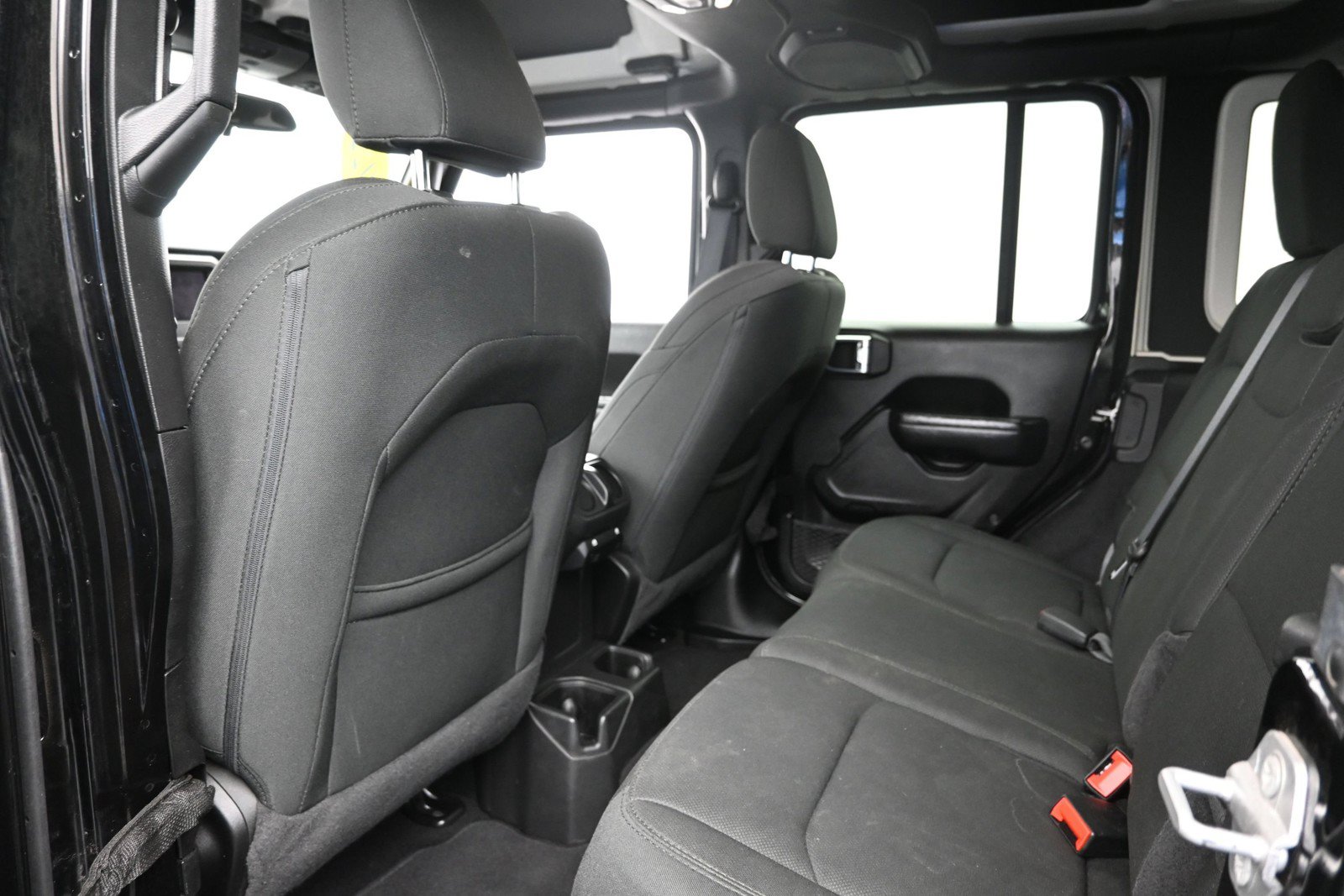 Used 2022 Jeep Wrangler Unlimited Sport AWD/4WD image 21