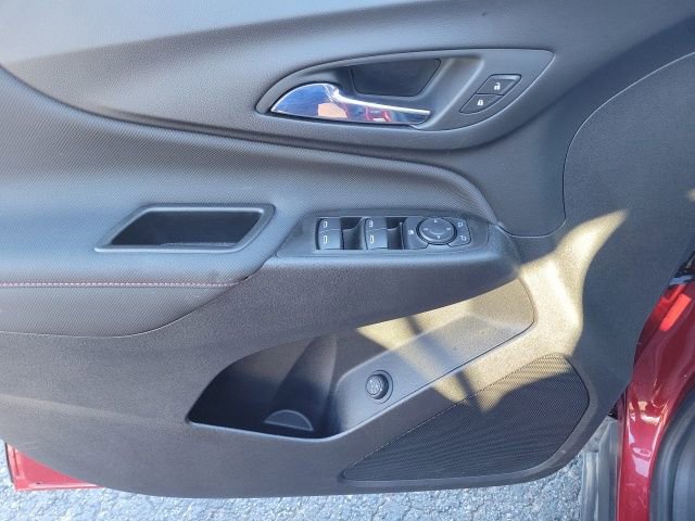 Used 2024 Chevrolet Equinox RS image 28