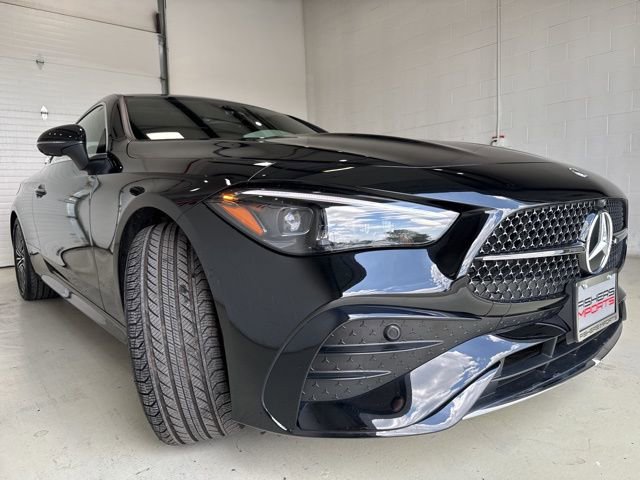 Used 2024 Mercedes-Benz CLE 450 4MATIC Coupe image 3