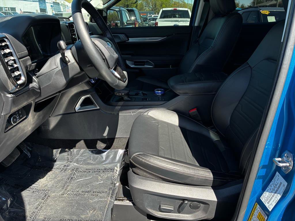 Used 2024 Ford Ranger Lariat w/ Advanced Towing Package image 15