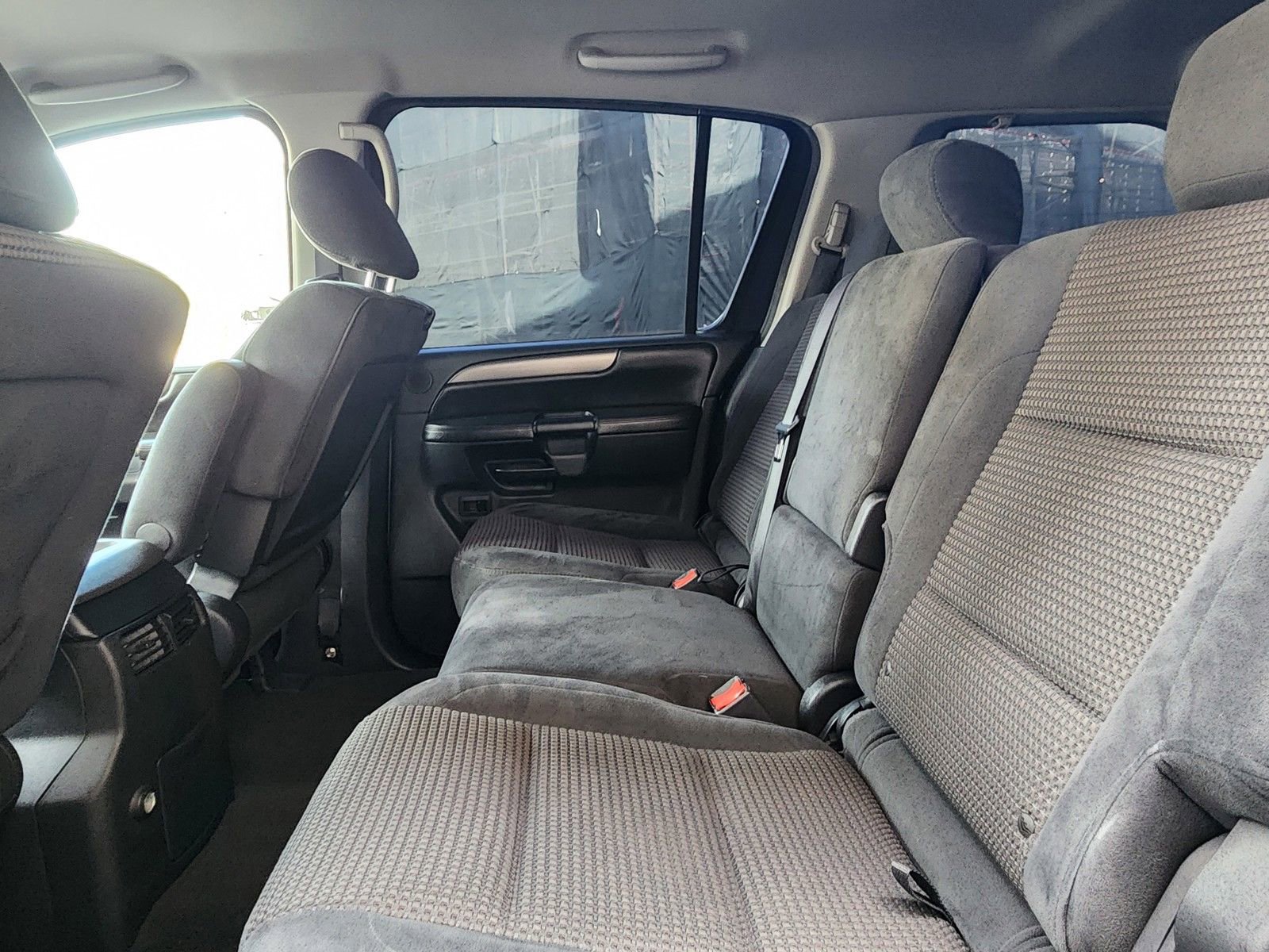 Used 2011 Nissan Armada SV image 47