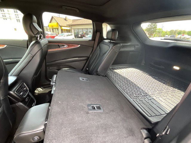 Used 2017 Lincoln MKX Reserve w/ Lincoln MKX Climate Package image 36