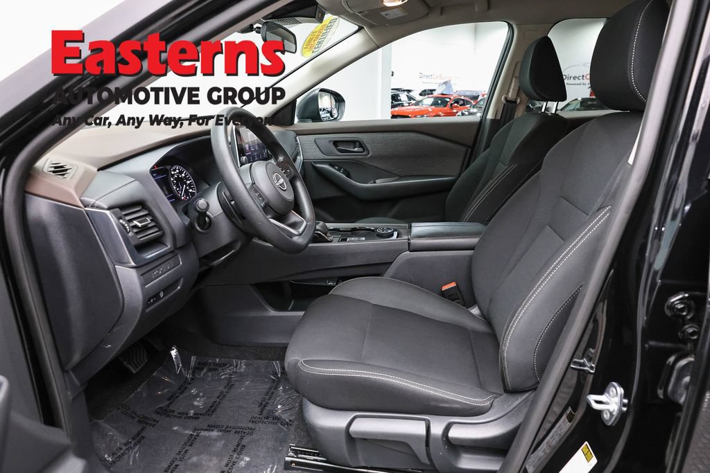 Used 2023 Nissan Rogue S AWD/4WD image 36