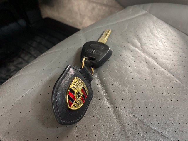 Used 2004 Porsche Boxster RWD image 90