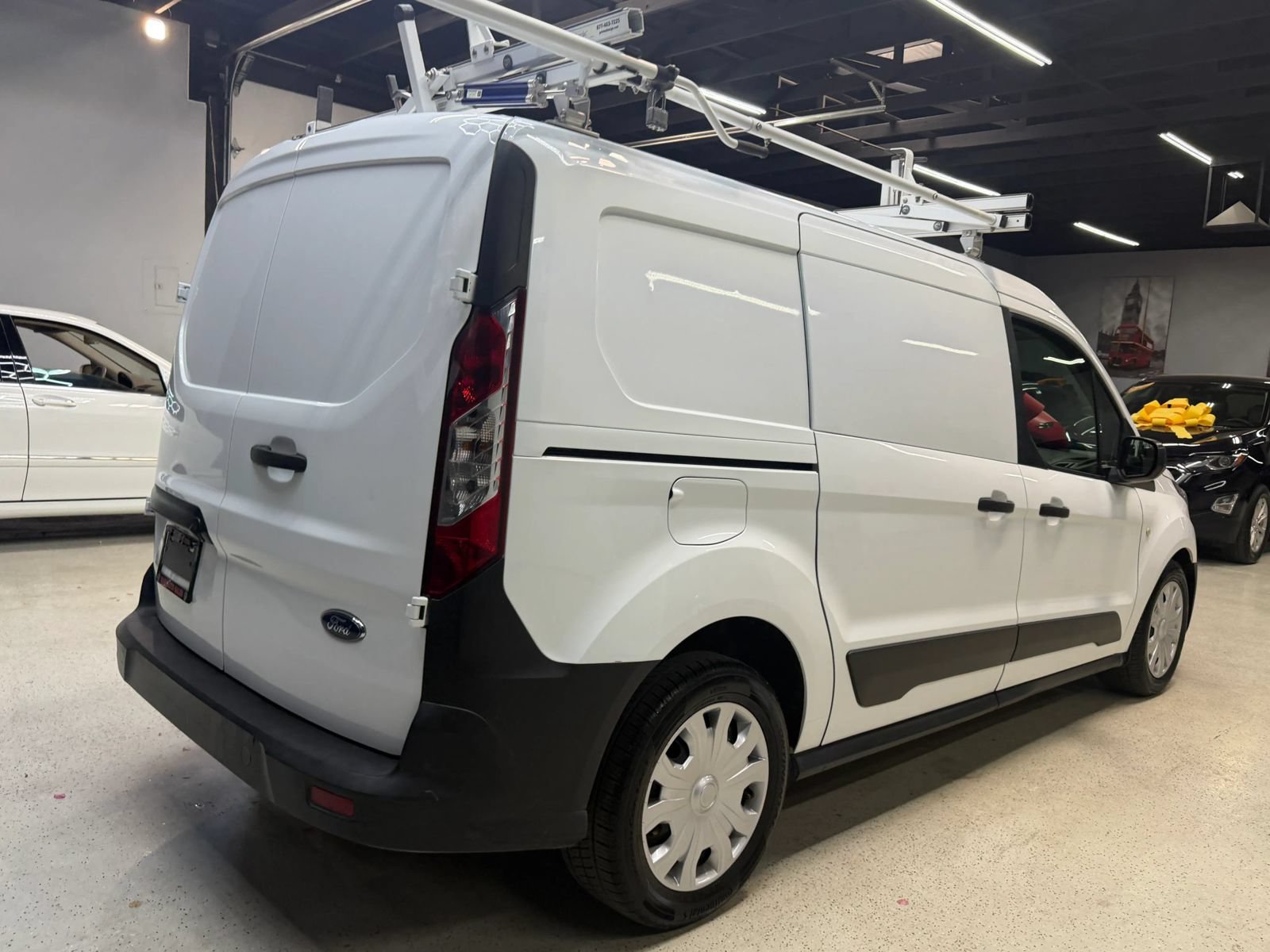Used 2021 Ford Transit Connect XL FWD image 12