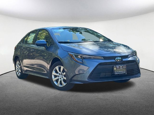 New 2027 Toyota Corolla LE FWD image 2