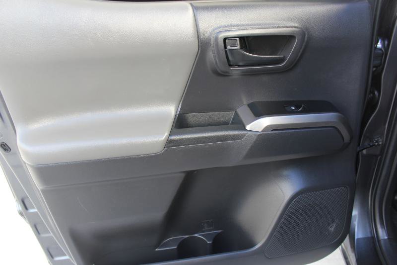 Used 2022 Toyota Tacoma SR5 image 13