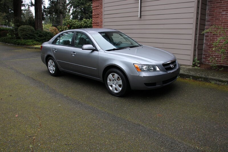 Used 2008 Hyundai Sonata GLS FWD image 1