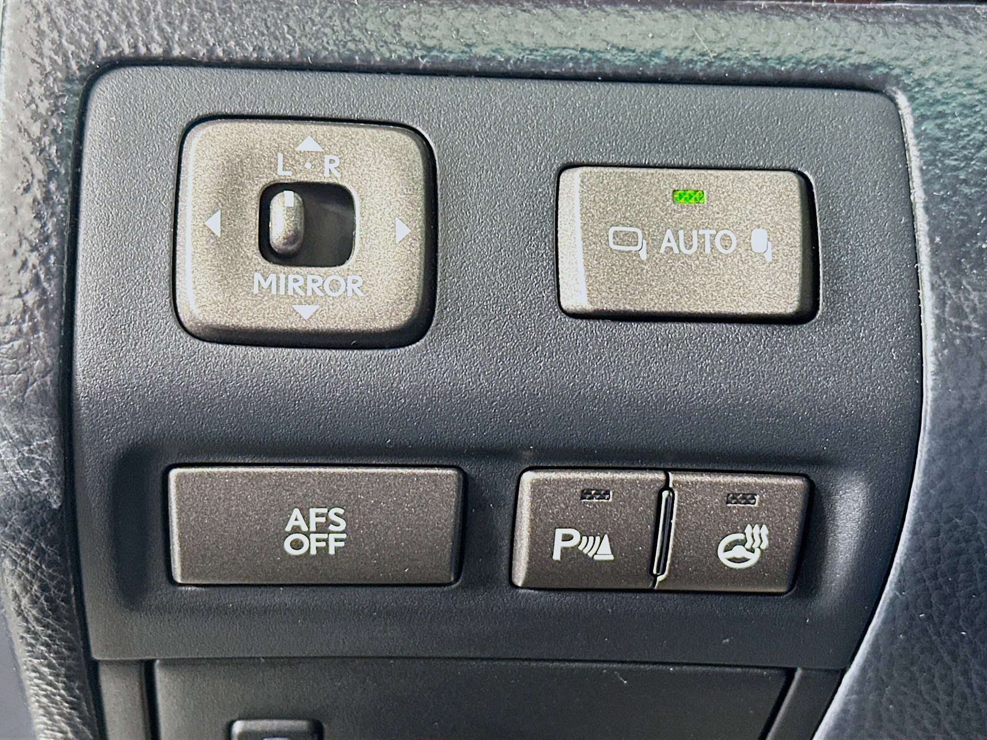 Used 2009 Lexus LS 460 image 16