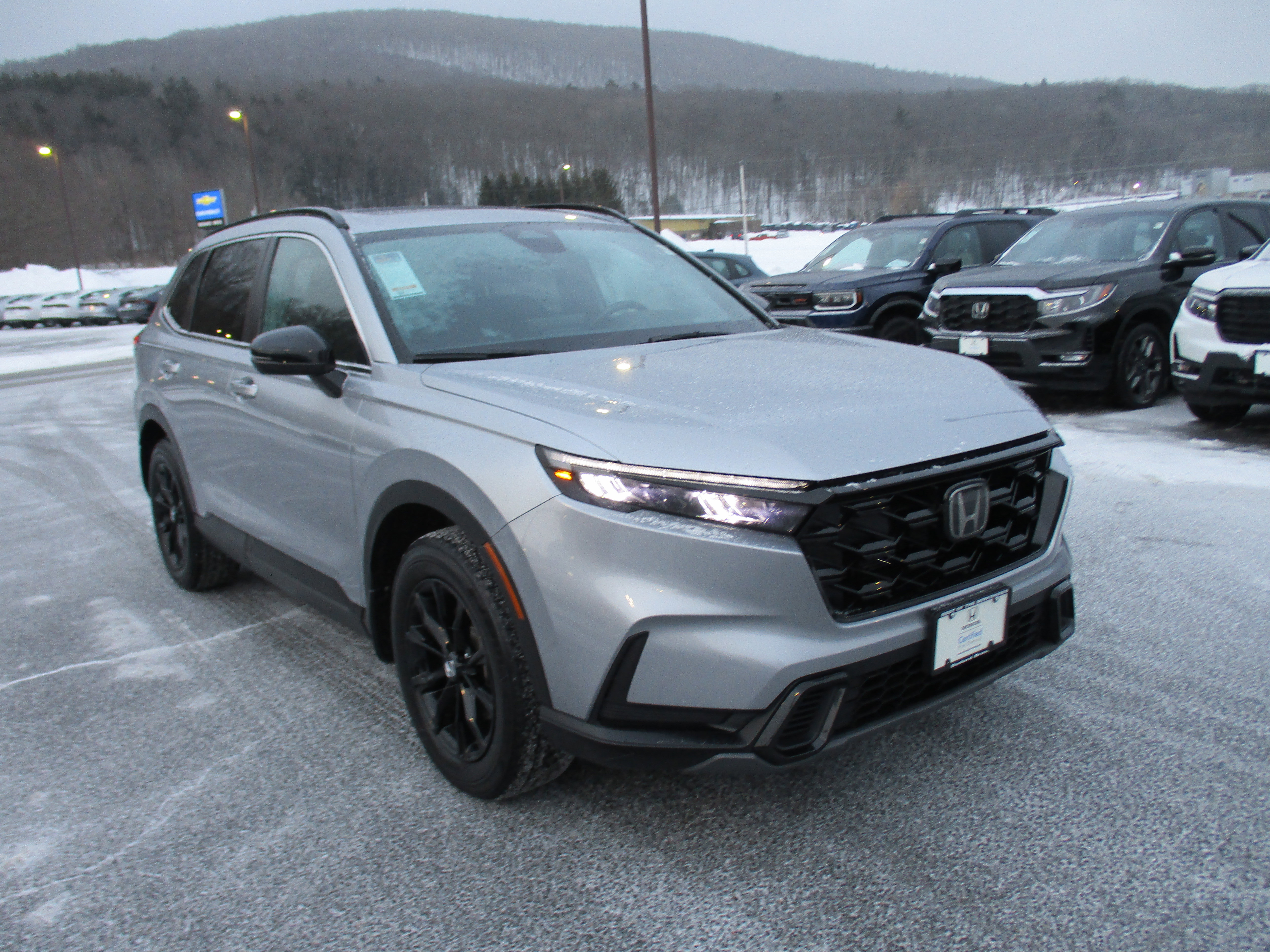 Certified 2023 Honda CR-V Sport image 3