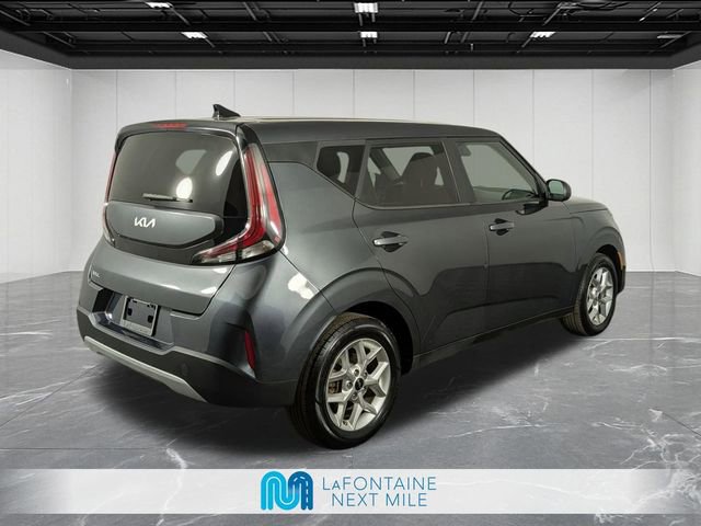 Used 2023 Kia Soul LX w/ Option Group 015 image 5