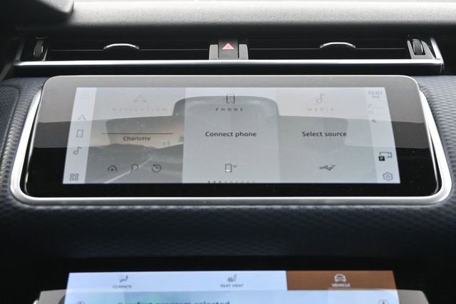 Used 2021 Land Rover Range Rover Velar R-Dynamic S AWD/4WD image 12