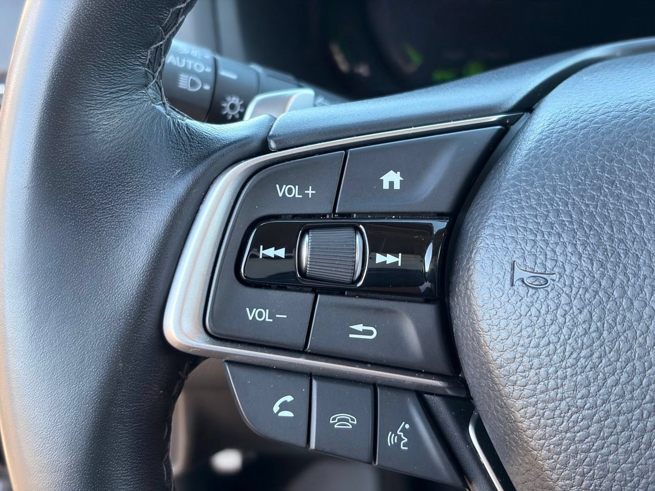Used 2022 Honda Accord Touring image 28