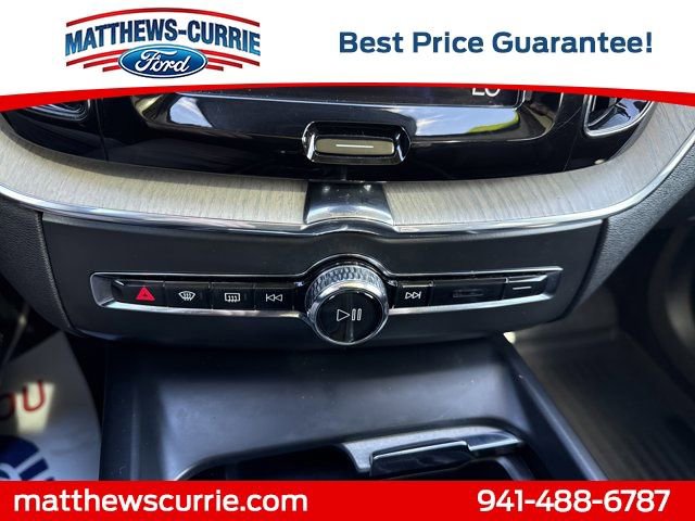 Used 2018 Volvo XC60 T5 Inscription w/ Convenience Package image 19
