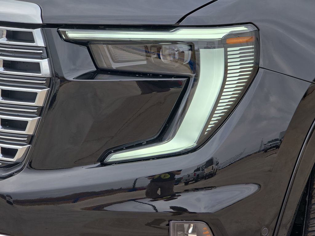 New 2026 GMC Acadia Denali w/ Super Cruise Package FWD image 32