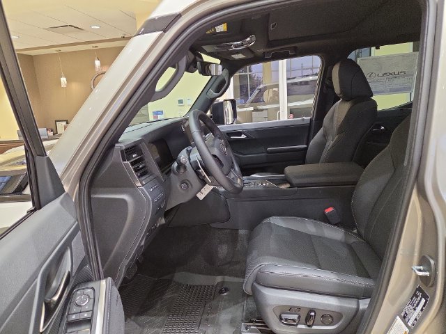New 2026 Lexus GX 550 AWD/4WD image 12