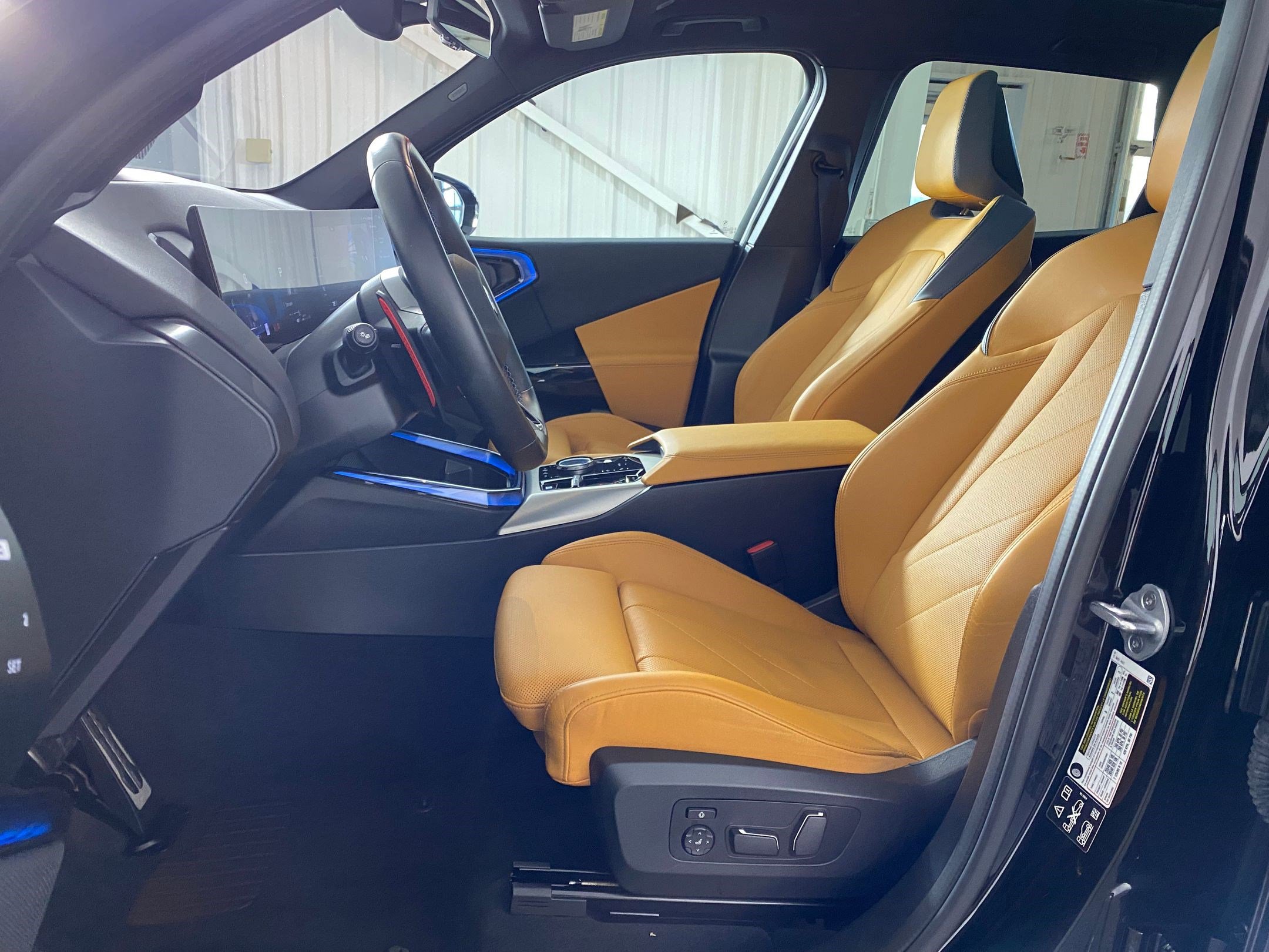 Certified 2025 BMW X3 M50 w/ Premium Package image 5