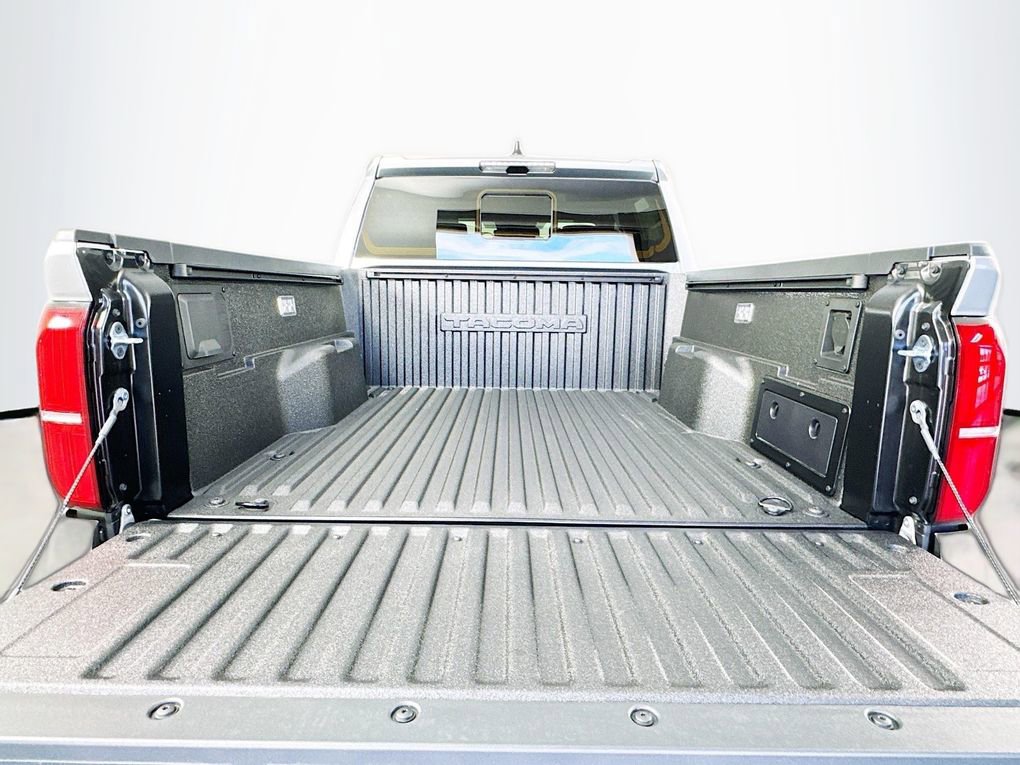 New 2025 Toyota Tacoma TRD Off-Road image 25