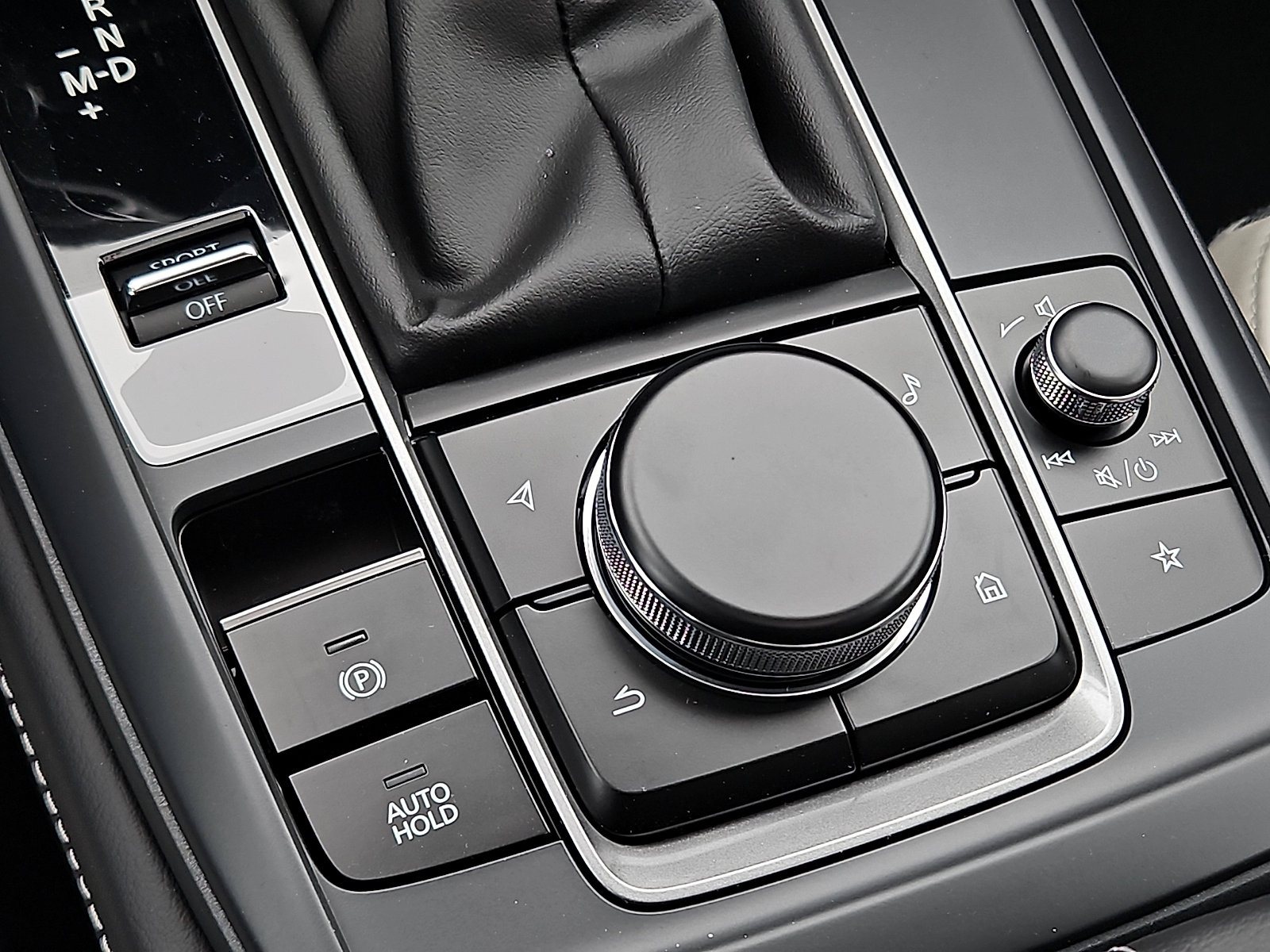 New 2026 MAZDA CX-30 AWD 2.5 S image 19