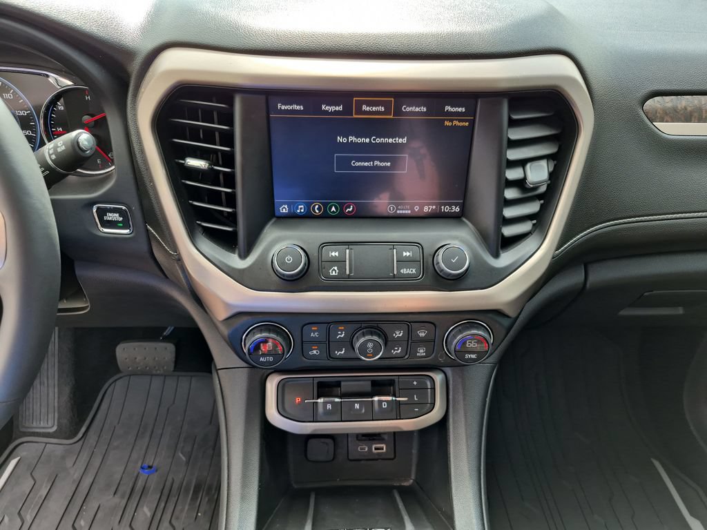 Used 2023 GMC Acadia Denali w/ Denali Ultimate Package FWD image 26