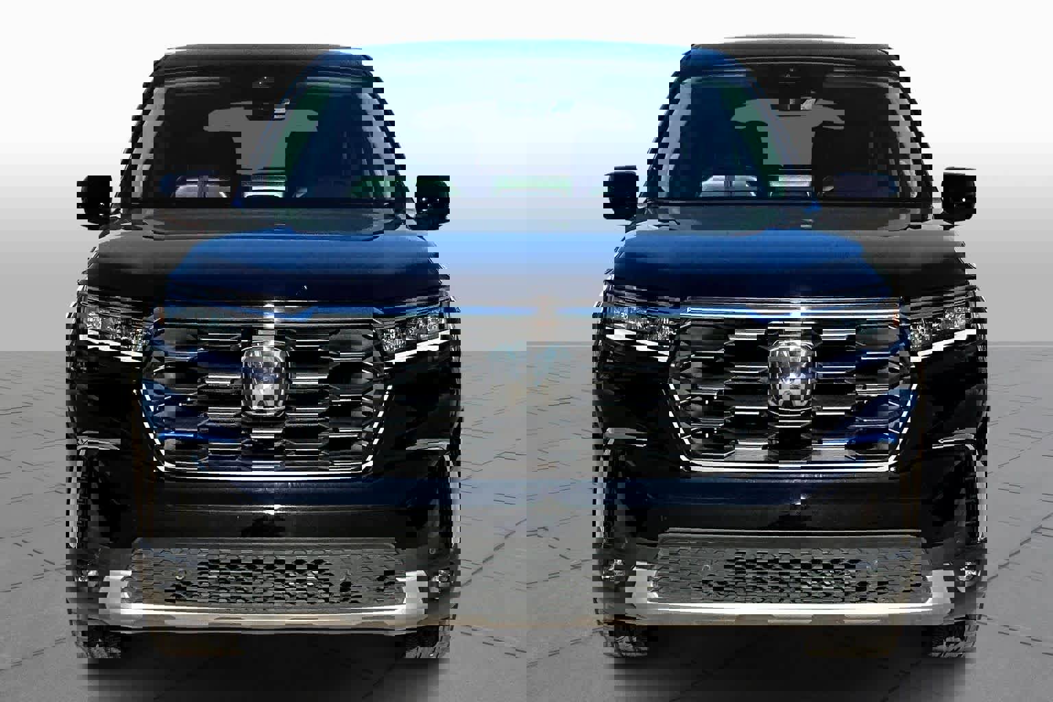 Certified 2025 Honda Pilot EX-L image 4