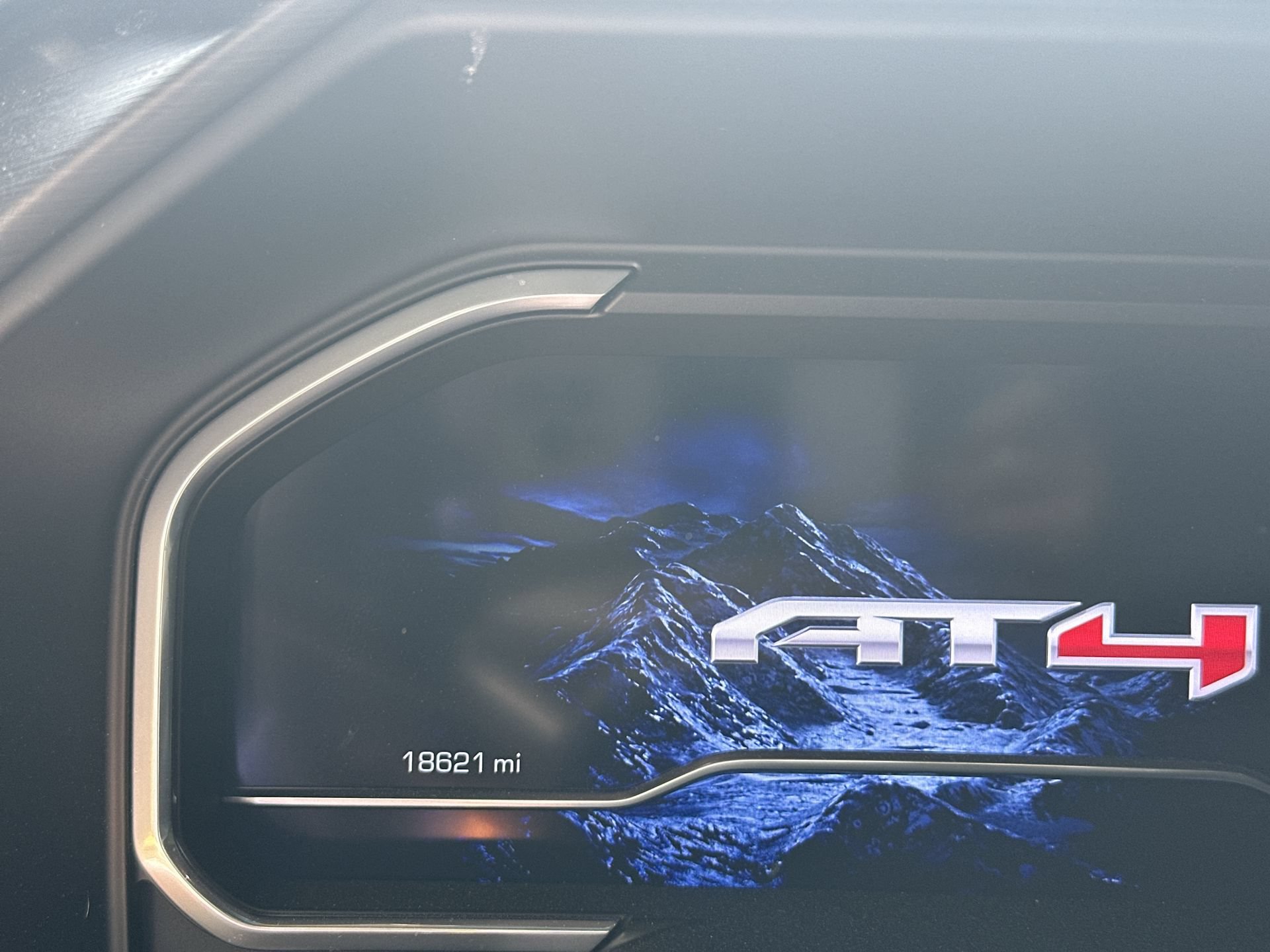 Certified 2024 GMC Sierra 1500 AT4 w/ Technology Package AWD/4WD image 11