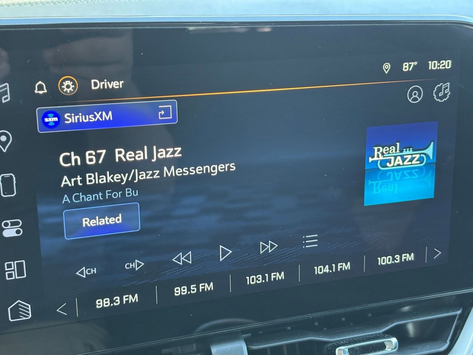 Used 2025 Chevrolet Equinox LT AWD/4WD image 21