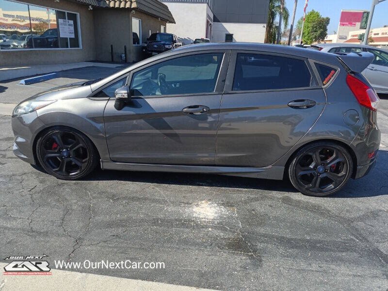Used 2016 Ford Fiesta ST FWD image 3