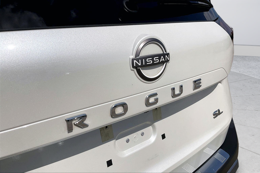 Used 2023 Nissan Rogue SL w/ SL Premium Package FWD image 31