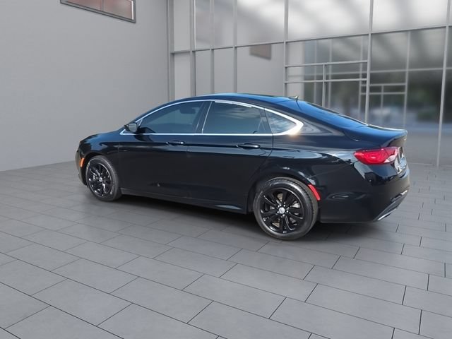 Used 2016 Chrysler 200 Limited w/ Convenience Group FWD image 6